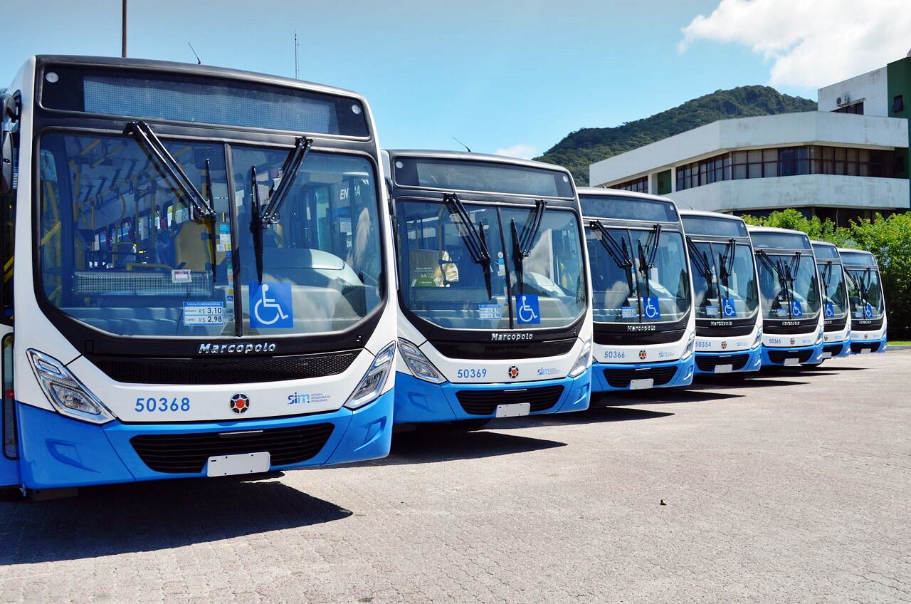 Ônibus menos poluentes